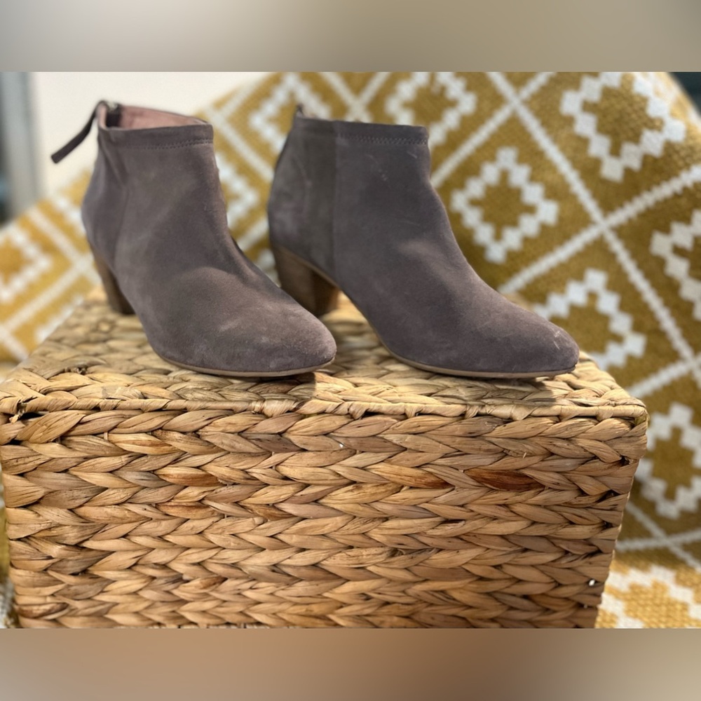 Seychelles-tantaupe-booties-10M